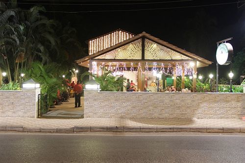 Sea Mist Resort Candolim Exterior photo